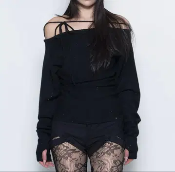 S sequin offshoulder knit