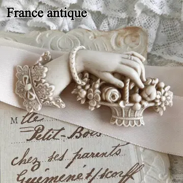 프랑스 앤티크 핸드 모티브 브로치