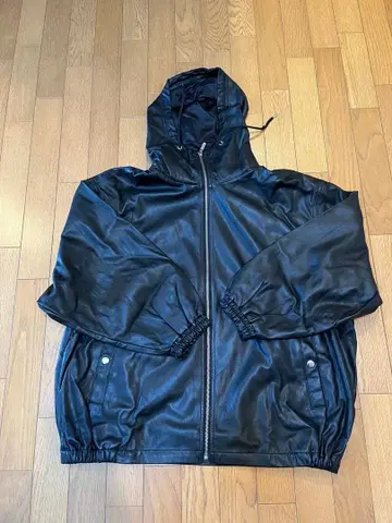 지나시스 가죽 자켓