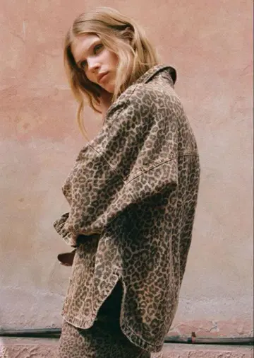 ZARA / 레오파드 자켓
