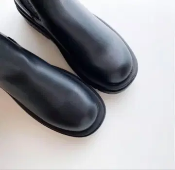 CHELSEA BOOTS 부츠