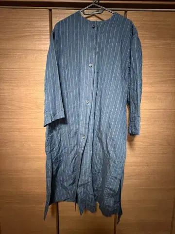 아츠&사이언스 스트라이프 긴팔 셔츠 원피스