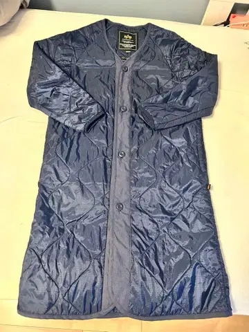 ALPHAINDUSTRIES x URBANRESEARCHiD 퀼팅 라이너