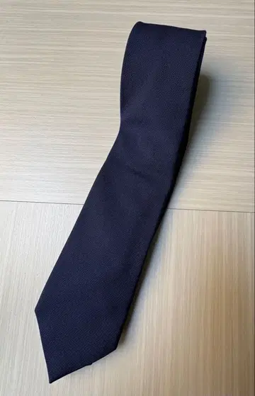 렌조 만초니 넥타이