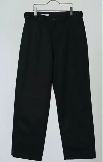 [ NAMELESSNESS ] Classic chino 3