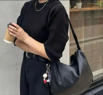 ear PAPILLONNER 스와로바닥 숄더백 블랙