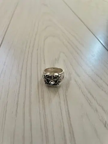 [ 단종/레어 ] DEAL DESIGN 스타 호스슈 반지 17호