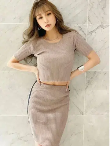 GYDA 사이드 라인 하프 슬리브 니트 셋업