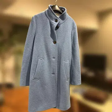 BOSS 버튼 부착 롱 코트 라이트 블루