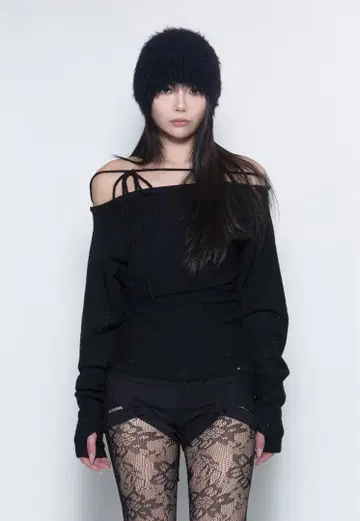 theredthread S sequin offshoulder knit