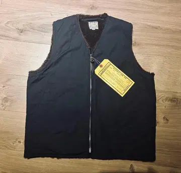 THE REAL McCOY'S USN ALPACA VEST