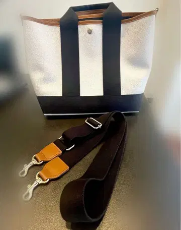 [TOPKAPI] 스코치 그레인 토트백 M 사이즈 크림