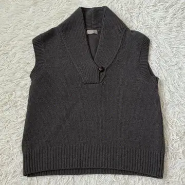 MARGARET 마가렛호웰 캐시미어 실크 혼방 니트 베스트