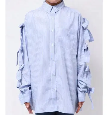 [ WEB 한정판 ] 리본 슬리브 BIG 셔츠