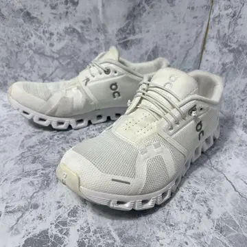 On 클라우드 5 화이트 25.5cm 클라우드테크