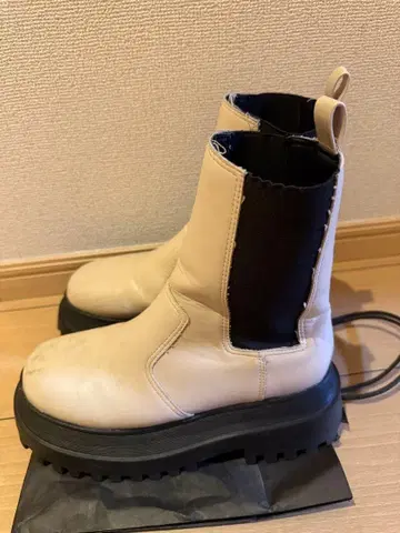 롱 부츠 화이트 베이지 23.5 부츠