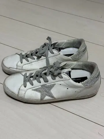 골든구스 데미지 가공 글리터 화이트 37 24 슈퍼스타