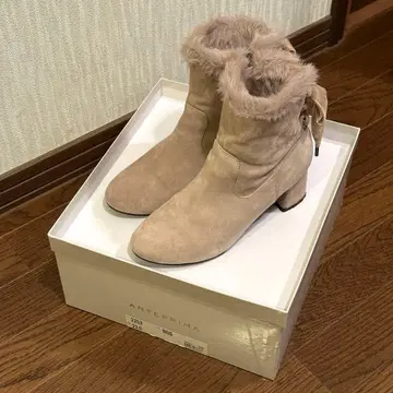 ANTERIMA 부츠 베이지 스웨이드 퍼