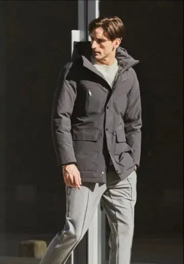 AOURE 아크 테크 다운 M 새상품급