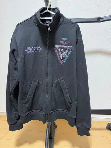 AVIREX 블랙 집업 맨투맨 L