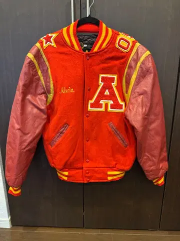 빈티지 바시티 자켓 M 빨간색