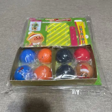 메바에 12월호 부록만 호빵맨 크리스마스 트리 가챠