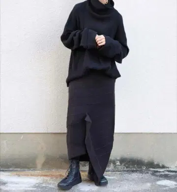 antiqua/ 완판 블랙 어시멘틀리 니트 스커트