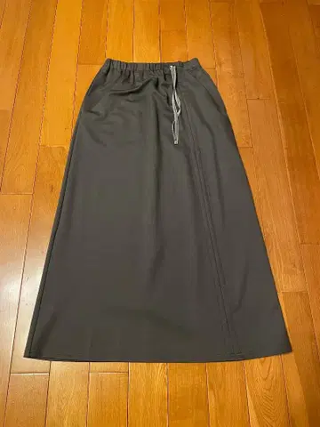 차콜 그레이 롱 스커트 허리밴딩