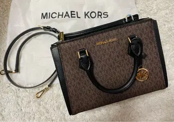 MICHAEL KORS 숄더백