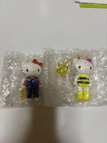 헬로키티전 시크릿 마스코트 참 2개 세트