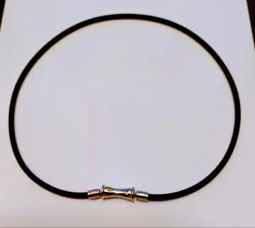 심플 블랙 목걸이