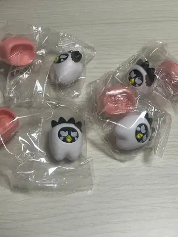 다 같이 되자! 이 4개 바츠마루 산리오