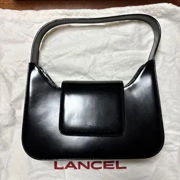 LANCEL 블랙 핸드백