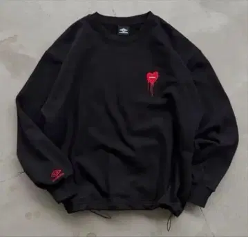 초레어 ONCILY UMBRO/ HEARTLOGO SWEAT