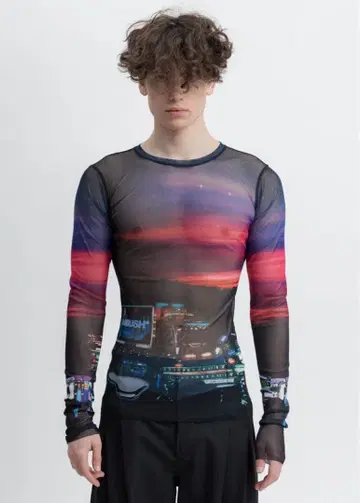 AMBUSH 도시 풍경 프린트 긴팔 티셔츠