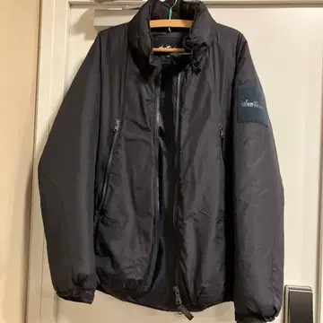 블랙 다운 자켓