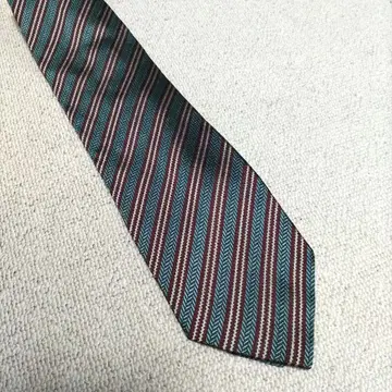 조르지오 아르마니 실크 넥타이