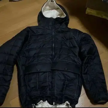 헬리한센 다운 자켓