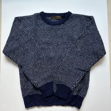 Eddie Bauer 블랙 택 바즈아이 니트