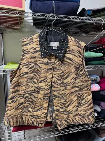 TanJay 호랑이 패턴 슬리브리스 베스트 구제 의류