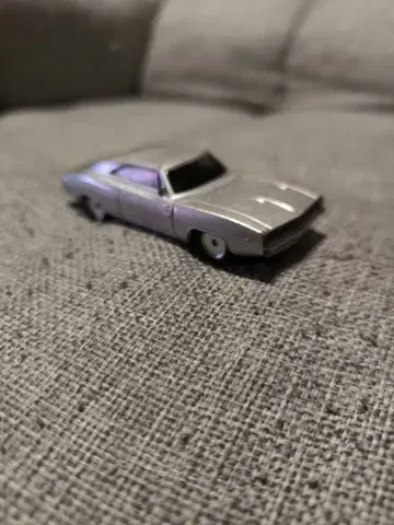 레어. 실버 쿠페 미니카