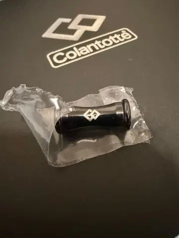 코란토테 TAO 목걸이 RAFFI 블랙 x 블랙