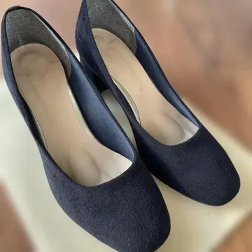 23cm 펌프스 스웨이드 소재 블랙