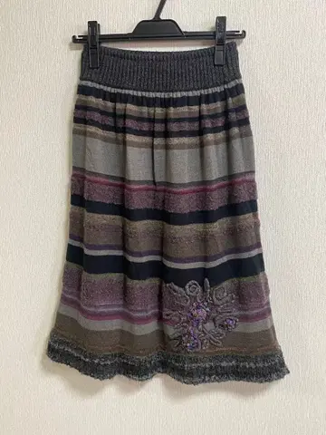 M & 쿄코 멋진 자수 니트 스커트