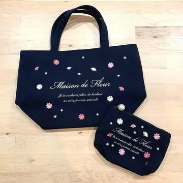 Maison de FLEUR 코스모스 펄 자수 토트백 파우치