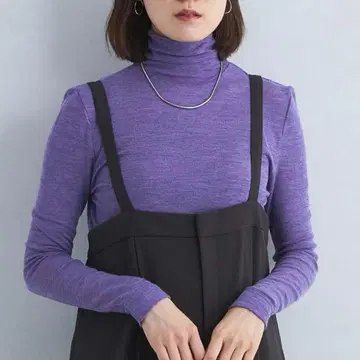 [미사용에 가까움] 슬라브 우루 터틀넥 그린 라벨 릴랙싱 보라색