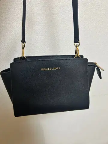 MICHAEL KORS 블랙 숄더백