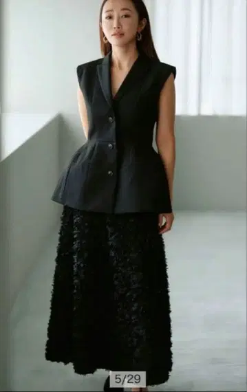 CADUNE 3D 플라워 롱 플레어 스커트