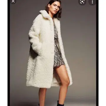 ZARA 보아 롱 코트 화이트