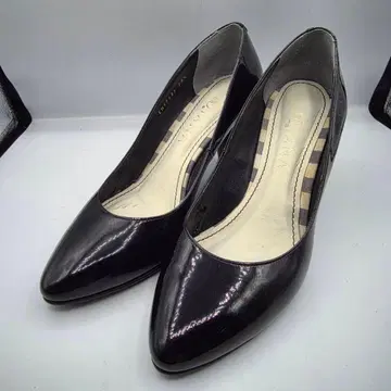 다이애나/DIANA 에나멜 펌프스 하이힐 [ 23.5 ] 블랙